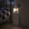 SoBuy FBT149-E-WG Kapea Yöpöytä 20 cm – USB- ja USB-C-lataus, Magneettinen LED-valo Liiketunnistimella, Valkoinen Puukuosi