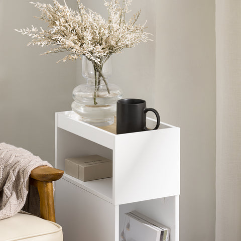 Ennakkomyynti SoBuy FBT171-WN Kapea Yöpöytä Laatikkolla ja Hyllyllä – Moderni Sivu­pöytä Makuuhuoneeseen ja Olohuoneeseen, Valkoinen, 20 × 35 × 60 cm